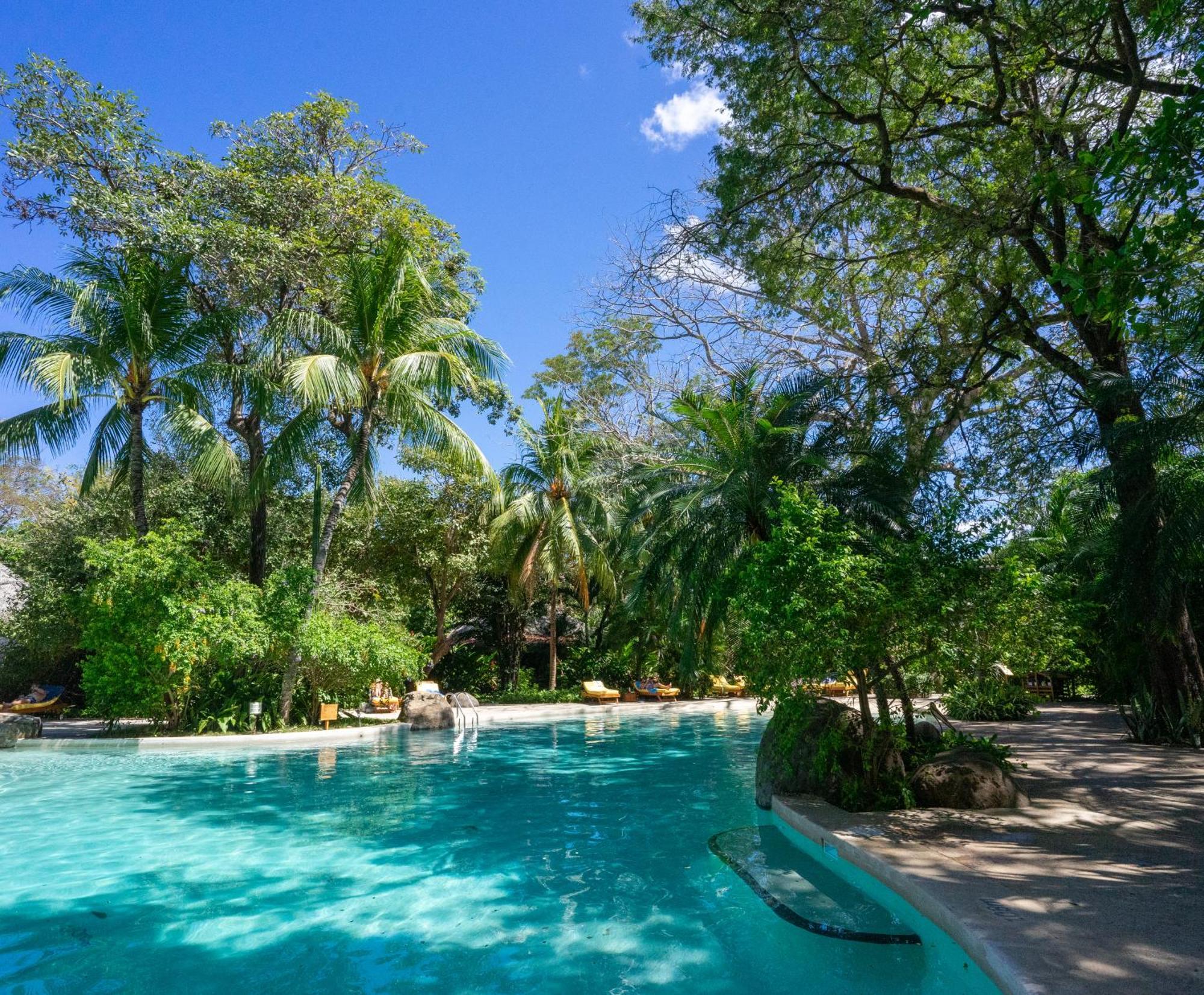 Hotel Capitán Suizo Beachfront Boutique